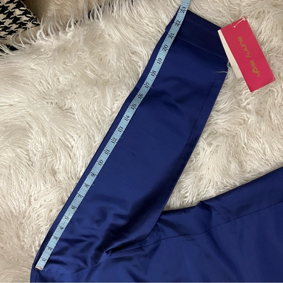 Sunny Leigh Blue Silk Blouse - Picture 13 of 13